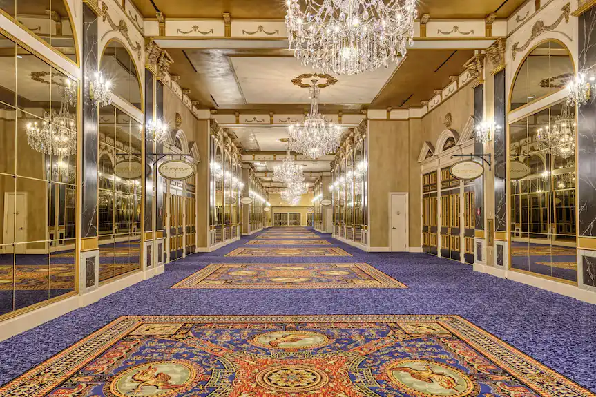 Paris Las Vegas Pool